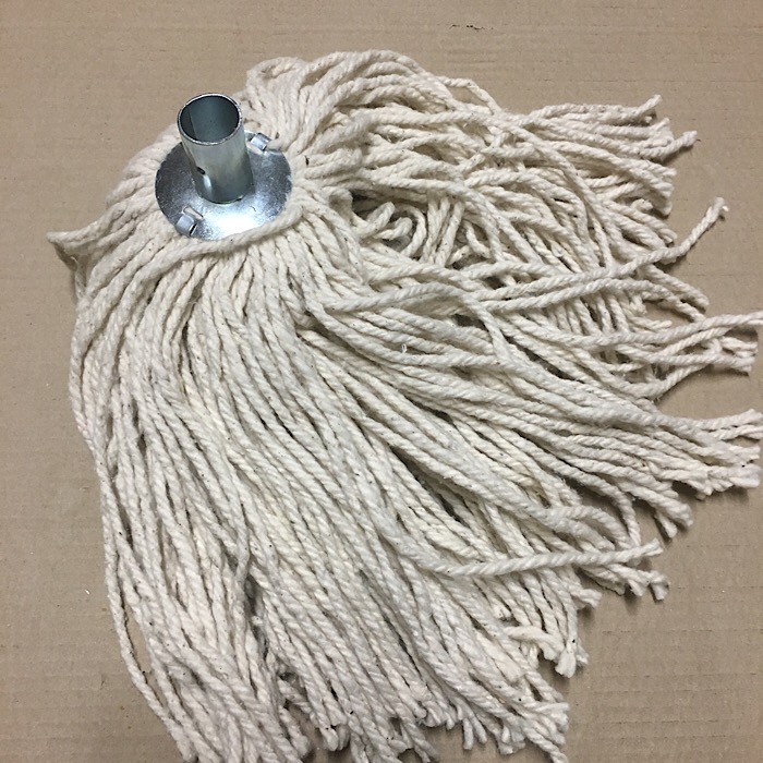 Traditional socket mop